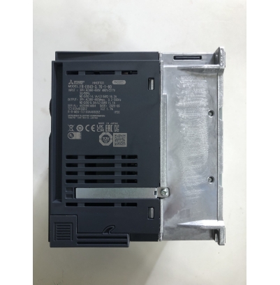 Biến tần FR-E840-3.7K-1-60 3.7kW-400V