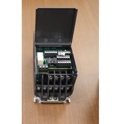 Biến tần FR-D820-0.1k-008 0.1kW-200V