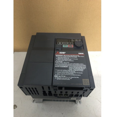 Biến tần FR-E840-2.2K-1 2.2kW-400V