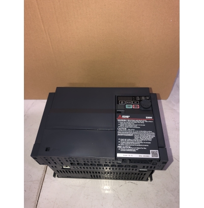 Biến tần FR-E840-7.5K-1 7.5kW-400V